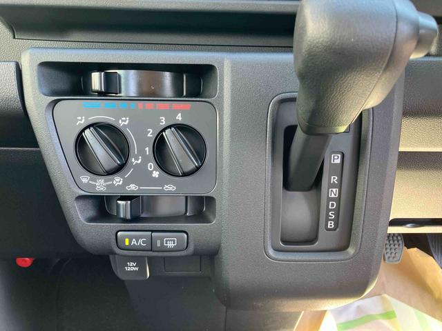 ハイゼットカーゴクルーズ４ＷＤ　ＣＶＴ　衝突被害軽減ブレーキ　横滑り防止装置　ＡＢＳ　アイドリングストップ　両側スライドドア　エアコン　パワーステアリング　運転席・助手席エアバッグ　前席パワーウィンドウ　届出済未使用車（福島県）の中古車