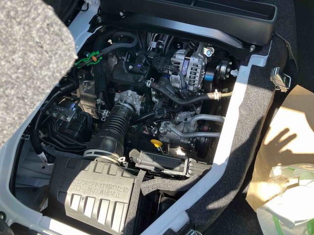 ハイゼットカーゴクルーズ４ＷＤ　ＣＶＴ　衝突被害軽減ブレーキ　横滑り防止装置　ＡＢＳ　アイドリングストップ　両側スライドドア　エアコン　パワーステアリング　運転席・助手席エアバッグ　前席パワーウィンドウ　届出済未使用車（福島県）の中古車