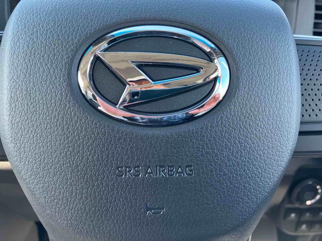 ハイゼットカーゴクルーズターボ４ＷＤ　ＣＶＴ　６６０ｃｃ　衝突被害軽減ブレーキ　横滑り防止装置　ＡＢＳ　運転席・助手席エアバッグ　アイドリングストップ　プッシュボタンスタート　前席パワーウィンドウ　両側スライドドア　リヤヒーター（福島県）の中古車
