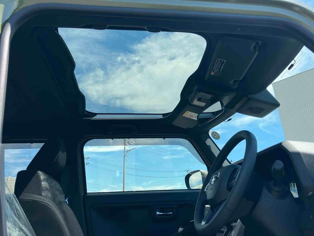 タフトＧターボ　クロムベンチャー４ＷＤ　ＣＶＴ　６６０ｃｃ　スカイフィールトップ　クルーズコントロール　衝突被害軽減ブレーキ　横滑り防止装置　ＡＢＳ　サイドエアバッグ　アイドリングストップ　プッシュボタンスタート　前席シートヒーター（福島県）の中古車