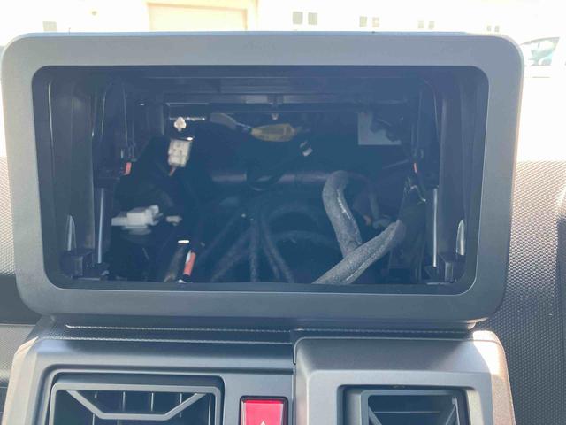 タフトＧターボ　クロムベンチャー４ＷＤ　ＣＶＴ　６６０ｃｃ　スカイフィールトップ　クルーズコントロール　衝突被害軽減ブレーキ　横滑り防止装置　ＡＢＳ　サイドエアバッグ　アイドリングストップ　プッシュボタンスタート　前席シートヒーター（福島県）の中古車
