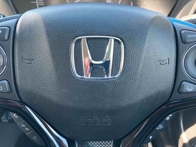 ヴェゼルハイブリッドＺ・ホンダセンシング２ＷＤ　７速ＡＴ　１５００ｃｃ　ナビ　バックモニター　ＥＴＣ車載器　衝突被害軽減ブレーキ　誤発進抑制機能　歩行者事故低減ステアリング　ＡＢＳ　サイドエアバッグ　クルーズコントロール　ハーフレザーシート（福島県）の中古車