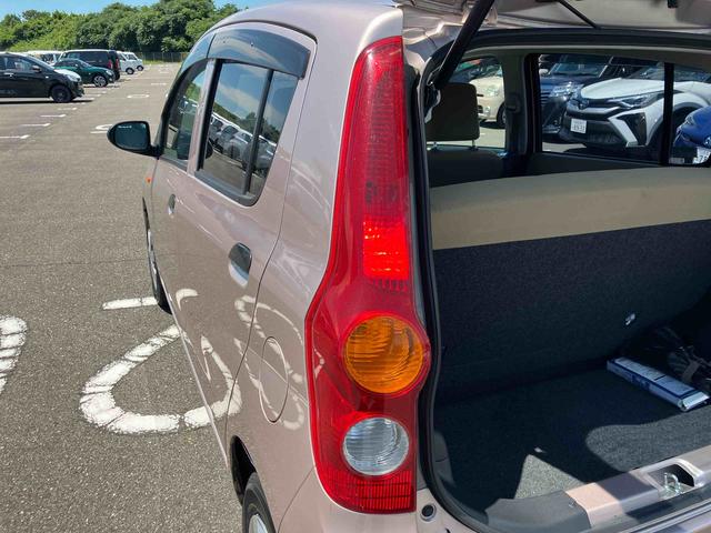 ミラＸスペシャル２ＷＤ　５速マニュアル　６６０ｃｃ　５ドア　エアコン　パワーステアリング　パワーウィンドウ　運転席・助手席エアバッグ　ＣＤ／ＦＭ・ＡＭ電子チューナー　車検整備付（福島県）の中古車