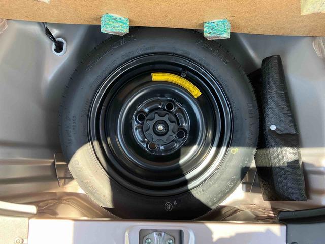 ミラＸスペシャル２ＷＤ　５速マニュアル　６６０ｃｃ　５ドア　エアコン　パワーステアリング　パワーウィンドウ　運転席・助手席エアバッグ　ＣＤ／ＦＭ・ＡＭ電子チューナー　車検整備付（福島県）の中古車