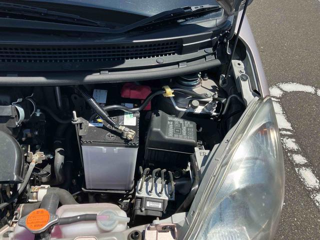 ミラＸスペシャル２ＷＤ　５速マニュアル　６６０ｃｃ　５ドア　エアコン　パワーステアリング　パワーウィンドウ　運転席・助手席エアバッグ　ＣＤ／ＦＭ・ＡＭ電子チューナー　車検整備付（福島県）の中古車