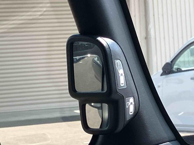 Ｎ−ＢＯＸカスタムＬ２ＷＤ　ＣＶＴ　６６０ｃｃ　左側電動スライドドア　バックモニター　ＥＴＣ車載器　運転席・助手席シートバックテーブル　プラズマクラスターオートエアコン　ベンチシート　前席サイドエアバッグ（福島県）の中古車
