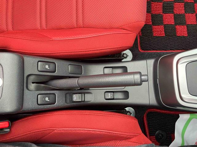 コペンローブ２ＷＤ　ＣＶＴ　６６０ｃｃ　ターボ　電動開閉ルーフ　シートヒーター　オートエアコン　Aftermarketナビ　ＥＴＣ車載器　横滑り防止装置　アイドリングストップ　プッシュボタンスタート　車検整備付（福島県）の中古車