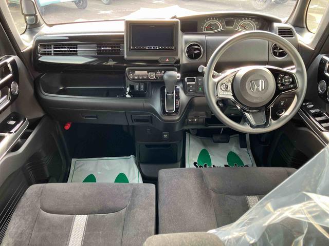 Ｎ−ＢＯＸカスタムＬ４ＷＤ　ＣＶＴ　６６０ｃｃ　電動スライドドア　ディスプレイオーディオ　オートエアコン　バックモニター　運転席・助手席エアバッグ　ＡＢＳ　クルーズコントロール　車検整備付（福島県）の中古車