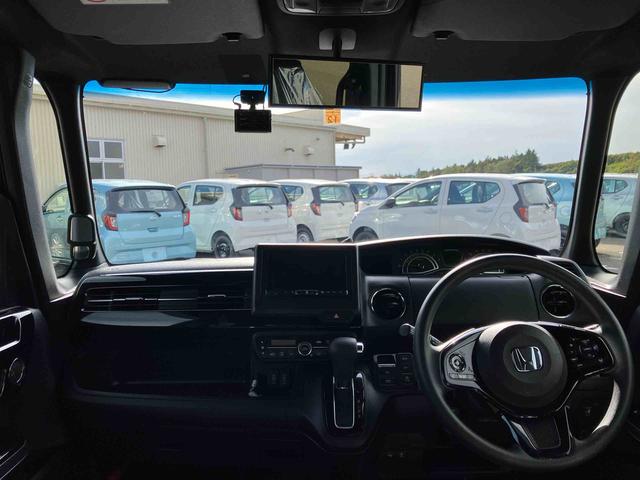 Ｎ−ＢＯＸカスタムＬ４ＷＤ　ＣＶＴ　６６０ｃｃ　電動スライドドア　ディスプレイオーディオ　オートエアコン　バックモニター　運転席・助手席エアバッグ　ＡＢＳ　クルーズコントロール　車検整備付（福島県）の中古車