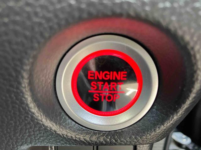 Ｎ−ＢＯＸカスタムＬ４ＷＤ　ＣＶＴ　６６０ｃｃ　電動スライドドア　ディスプレイオーディオ　オートエアコン　バックモニター　運転席・助手席エアバッグ　ＡＢＳ　クルーズコントロール　車検整備付（福島県）の中古車