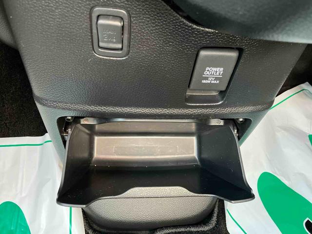 Ｎ−ＢＯＸカスタムＬ４ＷＤ　ＣＶＴ　６６０ｃｃ　電動スライドドア　ディスプレイオーディオ　オートエアコン　バックモニター　運転席・助手席エアバッグ　ＡＢＳ　クルーズコントロール　車検整備付（福島県）の中古車