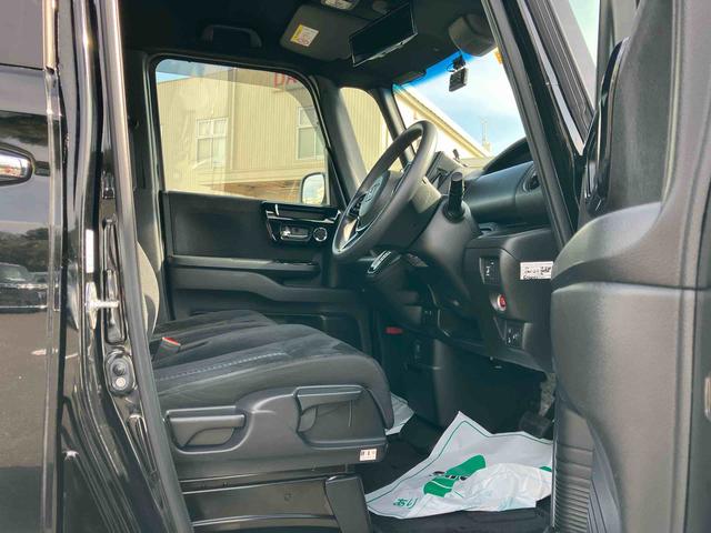 Ｎ−ＢＯＸカスタムＬ４ＷＤ　ＣＶＴ　６６０ｃｃ　電動スライドドア　ディスプレイオーディオ　オートエアコン　バックモニター　運転席・助手席エアバッグ　ＡＢＳ　クルーズコントロール　車検整備付（福島県）の中古車