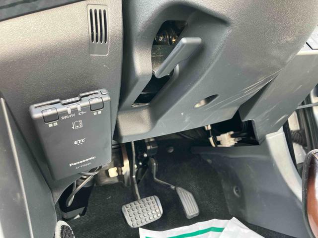 コペンローブ2WD CVT 660cc ターボ 電動開閉ルーフ 純正アルミホイール ETC車載器 オートエアコン シートヒーター アイドリングストップ プッシュボタンスタート 横滑り防止装置 ABS(福島県)の中古車