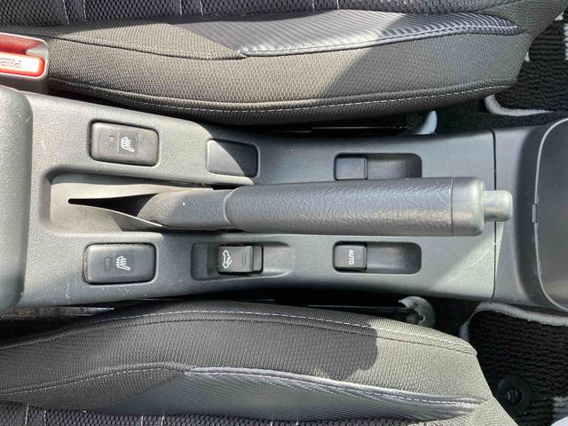 コペンローブ2WD CVT 660cc ターボ 電動開閉ルーフ 純正アルミホイール ETC車載器 オートエアコン シートヒーター アイドリングストップ プッシュボタンスタート 横滑り防止装置 ABS(福島県)の中古車