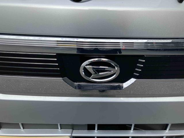 ハイゼットトラックジャンボエクストラ　４ＷＤ　５速マニュアル４ＷＤ　ＣＶＴ　６６０ｃｃ　衝突被害軽減ブレーキ　横滑り防止装置　ＡＢＳ　エアバッグ　マニュアルエアコン　パワーステアリング　アイドリングストップ　　届出済未使用車（福島県）の中古車