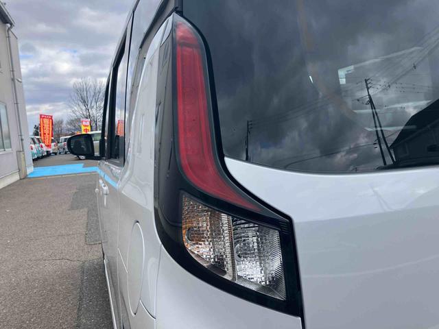 ムーヴＲＳ　ターボ　クルーズコントロール付車２ＷＤ　ＣＶＴ　６６０ｃｃ　両側電動スライドドア　衝突被害軽減ブレーキ　横滑り防止装置　ＡＢＳ　アイドリングストップ　プッシュボタンスタート　ディスプレイオーディオ　バックモニター　オートライト（福島県）の中古車