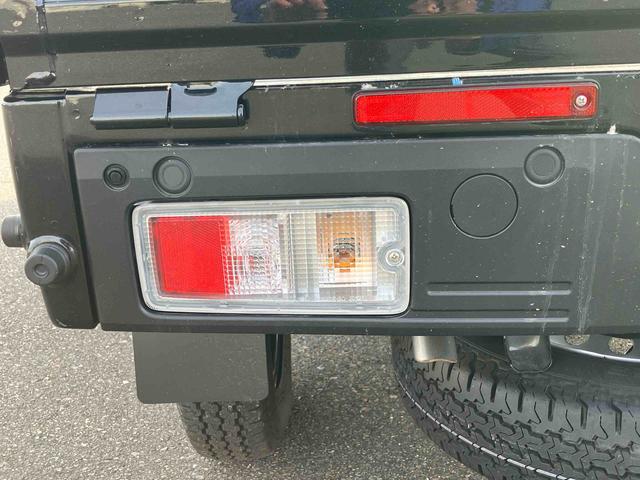 ハイゼットトラックジャンボエクストラ4WD CVT 660cc 衝突被害軽減ブレーキ 横滑り防止装置 ABS 運転席・助手席エアバッグ マニュアルエアコン アイドリングストップ プッシュボタンスタート 荷台作業灯 届出済未使用車(福島県)の中古車