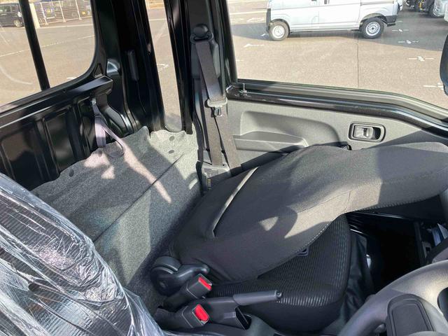 ハイゼットトラックジャンボエクストラ4WD CVT 660cc 衝突被害軽減ブレーキ 横滑り防止装置 ABS 運転席・助手席エアバッグ マニュアルエアコン アイドリングストップ プッシュボタンスタート 荷台作業灯 届出済未使用車(福島県)の中古車