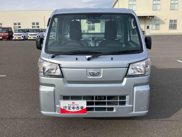 ハイゼットトラックスタンダード4WD CVT 660cc 衝突被害軽減ブレーキ 横滑り防止装置 ABS 運転席・助手席エアバッグ マニュアルエアコン パワーステアリング アイドリングストップ 届出済未使用車(福島県)の中古車