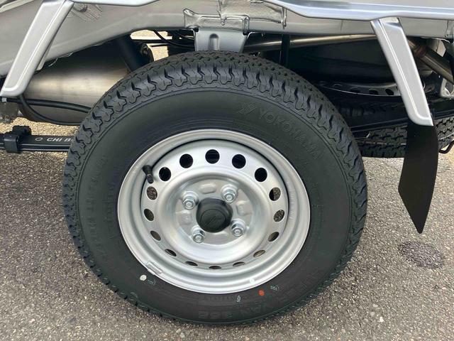 ハイゼットトラックスタンダード4WD CVT 660cc 衝突被害軽減ブレーキ 横滑り防止装置 ABS 運転席・助手席エアバッグ マニュアルエアコン パワーステアリング アイドリングストップ 届出済未使用車(福島県)の中古車