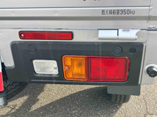 ハイゼットトラックスタンダード4WD CVT 660cc 衝突被害軽減ブレーキ 横滑り防止装置 ABS 運転席・助手席エアバッグ マニュアルエアコン パワーステアリング アイドリングストップ 届出済未使用車(福島県)の中古車