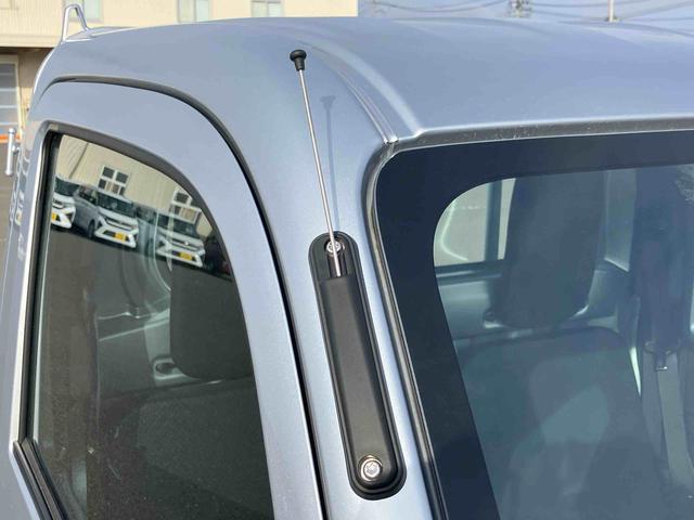 ハイゼットトラックスタンダード4WD CVT 660cc 衝突被害軽減ブレーキ 横滑り防止装置 ABS 運転席・助手席エアバッグ マニュアルエアコン パワーステアリング アイドリングストップ 届出済未使用車(福島県)の中古車