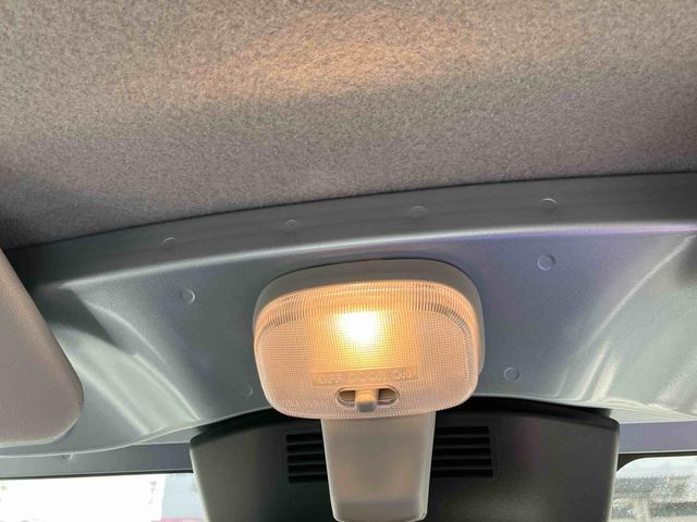 ハイゼットトラックスタンダード4WD CVT 660cc 衝突被害軽減ブレーキ 横滑り防止装置 ABS 運転席・助手席エアバッグ マニュアルエアコン パワーステアリング アイドリングストップ 届出済未使用車(福島県)の中古車