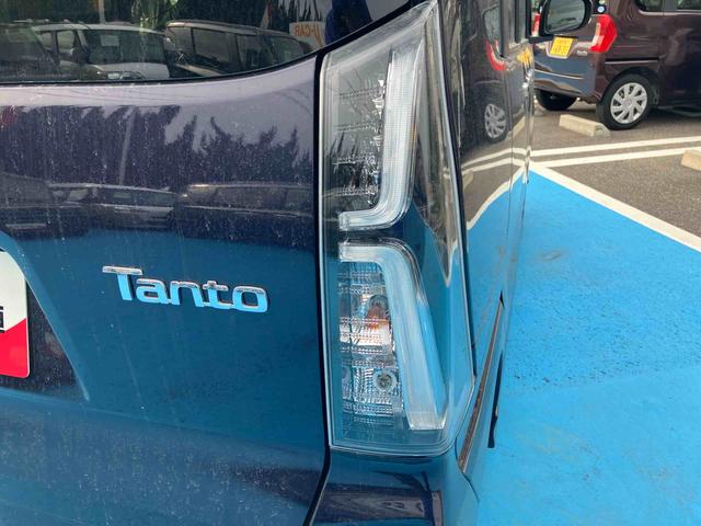 タントカスタムＸリミテッド　４ＷＤ　届出済未使用車４ＷＤ　ＣＶＴ　６６０ｃｃ　両側電動スライドドア　クルコン　衝突被害軽減ブレーキ　横滑り防止装置　ＡＢＳ　アイドリングストップ　プッシュボタンスタート　全方位モニター用カメラ　届出済未使用車（福島県）の中古車