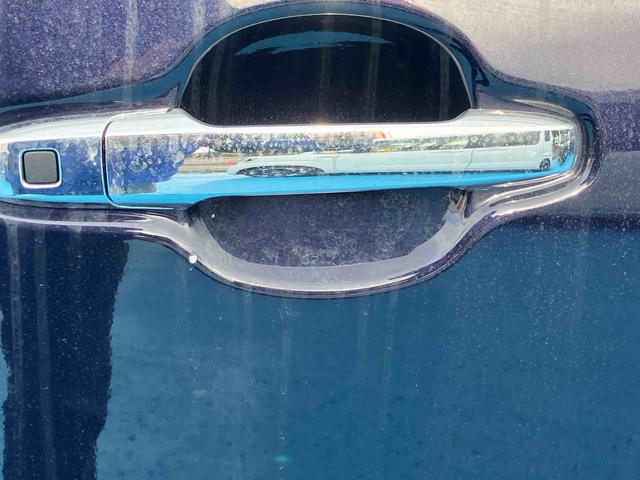 タントカスタムＸリミテッド　４ＷＤ　届出済未使用車４ＷＤ　ＣＶＴ　６６０ｃｃ　両側電動スライドドア　クルコン　衝突被害軽減ブレーキ　横滑り防止装置　ＡＢＳ　アイドリングストップ　プッシュボタンスタート　全方位モニター用カメラ　届出済未使用車（福島県）の中古車