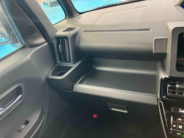 タントカスタムＸリミテッド　４ＷＤ　届出済未使用車４ＷＤ　ＣＶＴ　６６０ｃｃ　両側電動スライドドア　クルコン　衝突被害軽減ブレーキ　横滑り防止装置　ＡＢＳ　アイドリングストップ　プッシュボタンスタート　全方位モニター用カメラ　届出済未使用車（福島県）の中古車