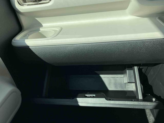 ムーヴキャンバスストライプスＧ２ＷＤ　ＣＶＴ　スマートアシスト　バックカメラ　オートホールド機能　　　　　電動パーキングブレーキ　両側電動スライドドア　シートヒーター　ベンチシート　アイドリングストップ　電動ドアミラー（福島県）の中古車