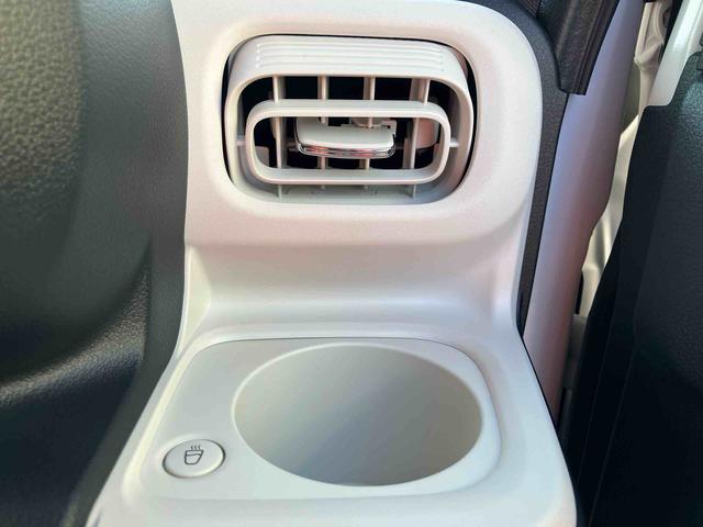 ムーヴキャンバスストライプスＧ２ＷＤ　スマートアシスト　ＣＶＴ　　シートヒーター　電動パーキングブレーキ　オートホールド機能　プッシュボタンスタート　ベンチシート　衝突警報機能　コーナーセンサー　バックカメラ（福島県）の中古車