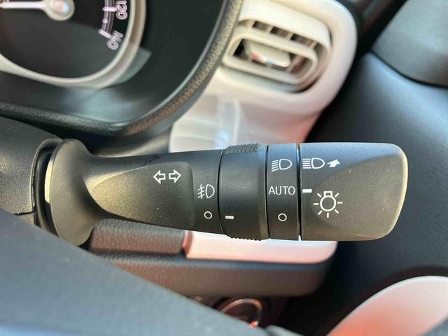 ムーヴキャンバスストライプスＧ２ＷＤ　スマートアシスト　ＣＶＴ　　シートヒーター　電動パーキングブレーキ　オートホールド機能　プッシュボタンスタート　ベンチシート　衝突警報機能　コーナーセンサー　バックカメラ（福島県）の中古車