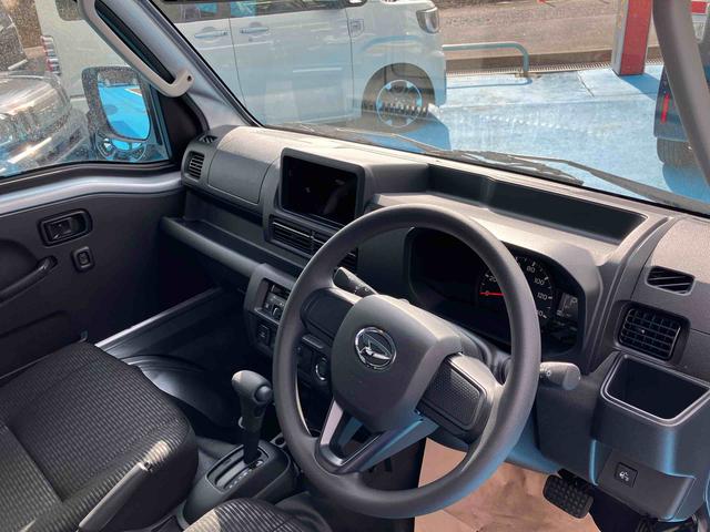 ハイゼットトラックジャンボエクストラ 4WD 届出済未使用車4WD CVT 660cc 衝突被害軽減ブレーキ 横滑り防止装置 ABS アイドリングストップ プッシュボタンスタート エアコン パワーステアリング パワーウィンドウ 届出済未使用車(福島県)の中古車