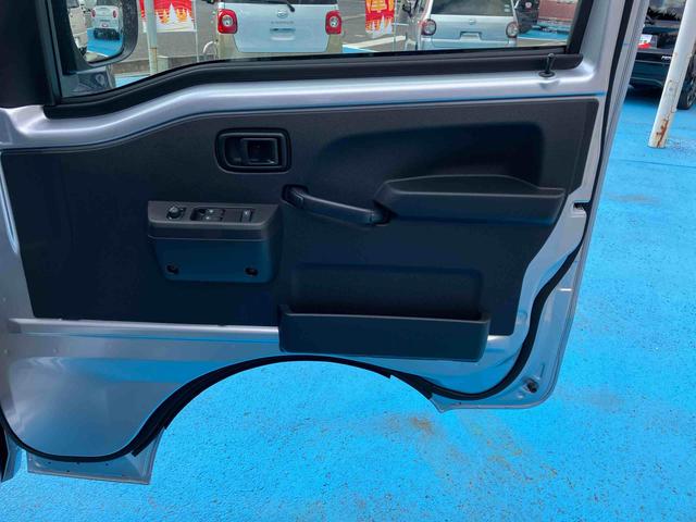 ハイゼットトラックジャンボエクストラ 4WD 届出済未使用車4WD CVT 660cc 衝突被害軽減ブレーキ 横滑り防止装置 ABS アイドリングストップ プッシュボタンスタート エアコン パワーステアリング パワーウィンドウ 届出済未使用車(福島県)の中古車