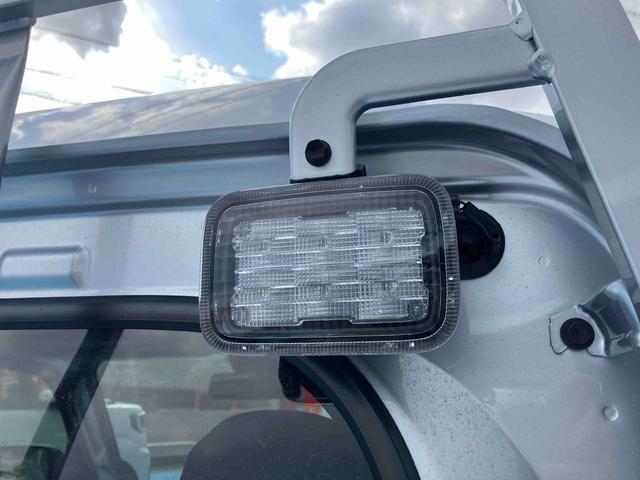 ハイゼットトラックジャンボエクストラ 4WD 届出済未使用車4WD CVT 660cc 衝突被害軽減ブレーキ 横滑り防止装置 ABS アイドリングストップ プッシュボタンスタート エアコン パワーステアリング パワーウィンドウ 届出済未使用車(福島県)の中古車