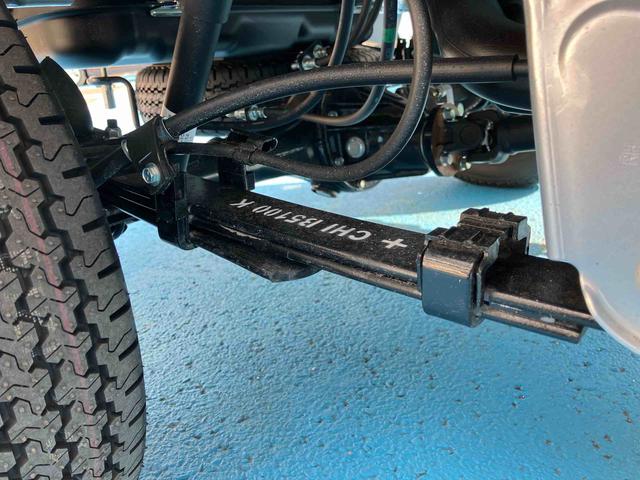 ハイゼットトラックジャンボエクストラ 4WD 届出済未使用車4WD CVT 660cc 衝突被害軽減ブレーキ 横滑り防止装置 ABS アイドリングストップ プッシュボタンスタート エアコン パワーステアリング パワーウィンドウ 届出済未使用車(福島県)の中古車