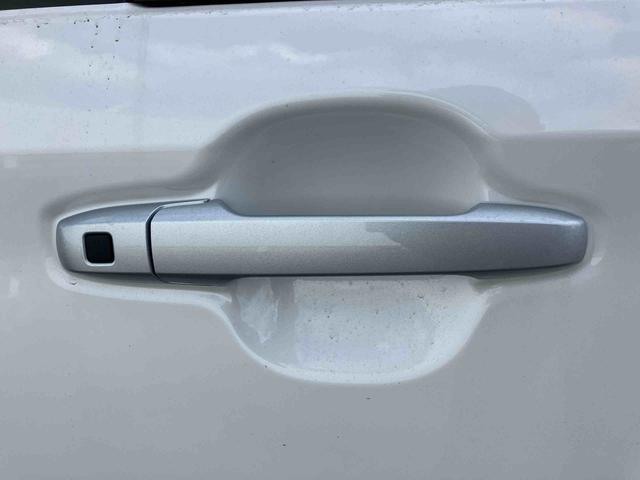 ムーヴＧ　届出済未使用車２ＷＤ　ＣＶＴ　６６０ｃｃ　衝突被害軽減ブレーキ　横滑り防止装置　ＡＢＳ　サイドエアバッグ　アイドリングストップ　プッシュボタンスタート　両側スライドドア　届出済未使用車（福島県）の中古車