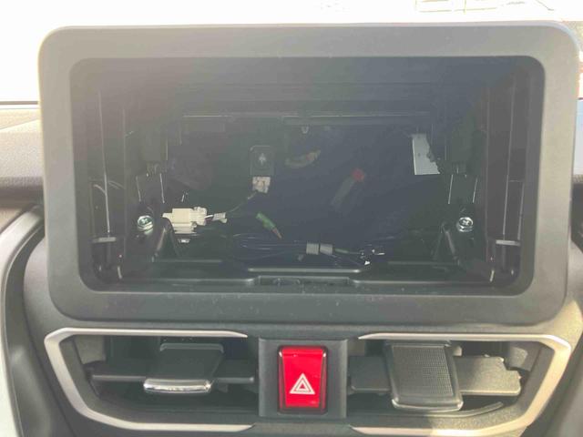 ムーヴＧ　届出済未使用車２ＷＤ　ＣＶＴ　６６０ｃｃ　衝突被害軽減ブレーキ　横滑り防止装置　ＡＢＳ　サイドエアバッグ　アイドリングストップ　プッシュボタンスタート　両側スライドドア　届出済未使用車（福島県）の中古車