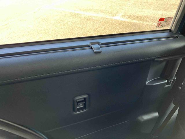 トールカスタムＧ４ＷＤ　ＣＶＴ　１０００ｃｃ　両側電動スライドドア　衝突被害軽減ブレーキ　横滑り防止装置　ＡＢＳ　アイドリングストップ　プッシュボタンスタート　ディスプレイオーディオ　ドライブレコーダー　クルコン（福島県）の中古車