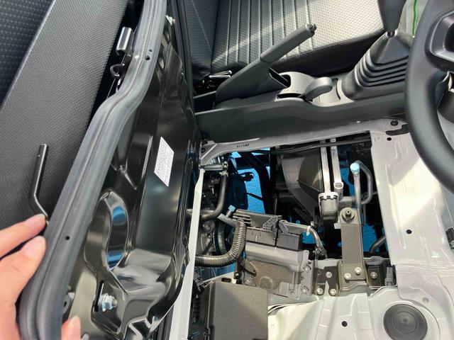 ハイゼットトラックスタンダード 農用スペシャル4WD MT 660cc 衝突被害軽減ブレーキ 横滑り防止装置 ABS 運転席・助手席エアバッグ アイドリングストップ マニュアルエアコン パワーステアリング 荷台作業灯 ハロゲンヘッドライト(福島県)の中古車