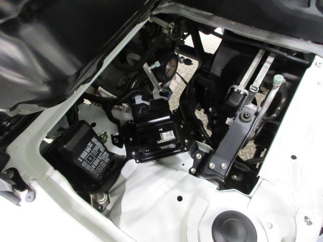 ハイゼットトラックジャンボＣＤチューナー　キーレスエントリー　荷台作業灯　４ＷＤ　ＭＴ５速　エアコン　パワーステアリング　パワーウィンドウ　運転席エアバッグ　ティーゼットデオプラス（岡山県）の中古車