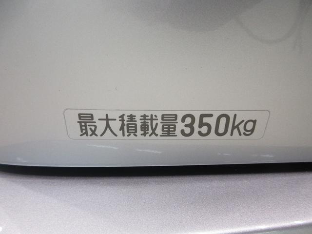 ハイゼットカーゴデラックス　ＳＡ３ＬＥＤヘッドランプ　両側スライドドア　オートライト　キーレスエントリー　アイドリングストップ　バックモニター　７インチナビ　ＵＳＢ入力端子　Ｂｌｕｅｔｏｏｔｈ　ティーゼットデオプラス（岡山県）の中古車