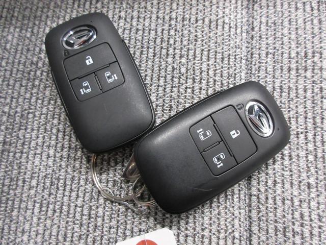 ムーヴキャンバスストライプスＧシートヒーター　両側パワースライドドア　ＵＳＢ入力端子　ホッとカップホルダー　電動パーキングブレーキ　オートライト　キーフリー　電動格納式ドアミラー　ティーゼットデオプラス　エコアイドル非装着車（岡山県）の中古車