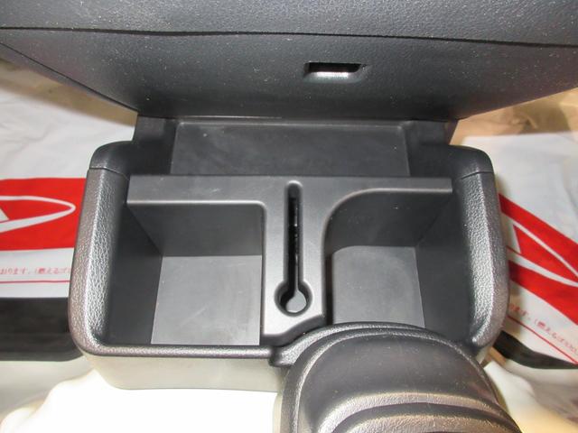 ハイゼットトラックスタンダード　農用スペシャル　ＳＡ３ｔ４ＷＤ　ＭＴ５速　荷台作業灯　ＡＭ／ＦＭラジオ　エアコン　パワーステアリング　運転席エアバッグ　ＡＢＳ　衝突被害軽減システム　レーンアシスト　オートマチックハイビーム　ティーゼットデオプラス（岡山県）の中古車