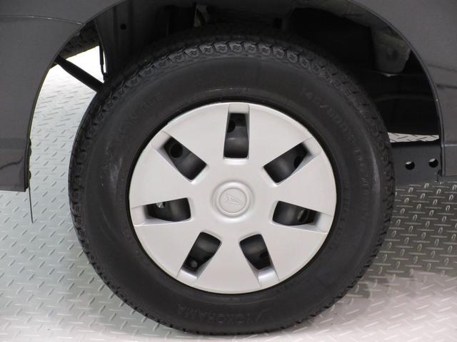 ハイゼットカーゴクルーズ　ＳＡ３両側スライドドア　４ＷＤ　ＭＴ５速　オートライト　キーレスエントリー　アイドリングストップ　ＣＤチューナー　衝突被害軽減システム　レーンアシスト　オートマチックハイビーム　ティーゼットデオプラス（岡山県）の中古車