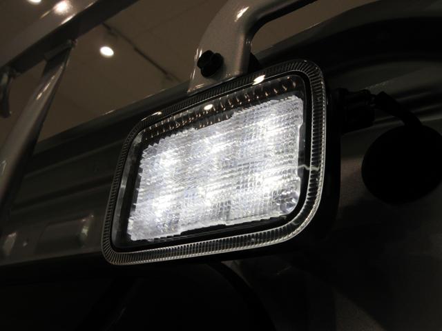 ハイゼットトラックジャンボエクストラＬＥＤヘッドランプ　荷台作業灯　４ＷＤ　ＭＴ５速　ＣＤチューナー　電動格納式ドアミラー　オートライト　キーフリー　アイドリングストップ　衝突被害軽減システム　レーンアシスト　オートマチックハイビーム（岡山県）の中古車