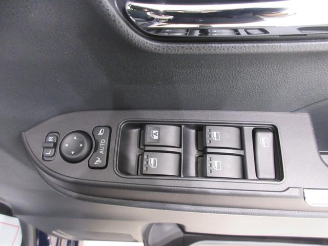 タントカスタムＲＳパノラマモニター　７インチナビ　両側パワースライドドア　シートヒーター　ＵＳＢ入力端子　Ｂｌｕｅｔｏｏｔｈ　オートライト　キーフリー　アイドリングストップ　ティーゼットデオプラス（岡山県）の中古車