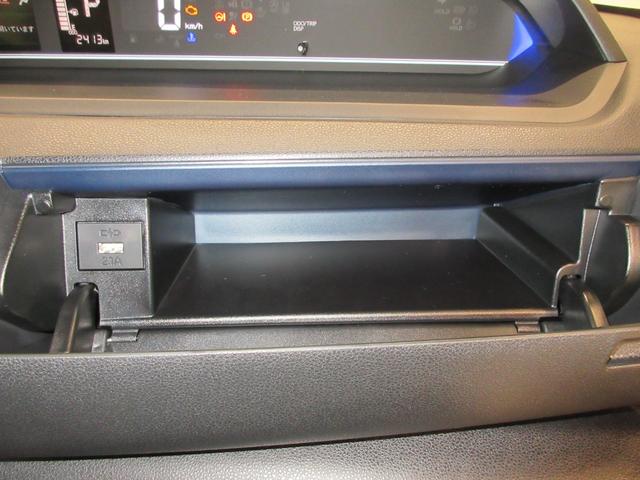 タントカスタムＲＳパノラマモニター　７インチナビ　両側パワースライドドア　シートヒーター　ＵＳＢ入力端子　Ｂｌｕｅｔｏｏｔｈ　オートライト　キーフリー　アイドリングストップ　ティーゼットデオプラス（岡山県）の中古車