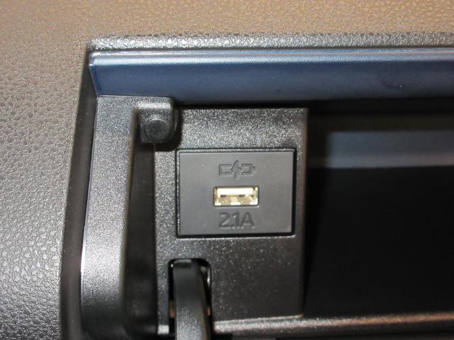 タントカスタムＸパノラマモニター　７インチナビ　両側パワースライドドア　シートヒーター　ＵＳＢ入力端子　Ｂｌｕｅｔｏｏｔｈ　オートライト　キーフリー　アイドリングストップ　ティーゼットデオプラス（岡山県）の中古車
